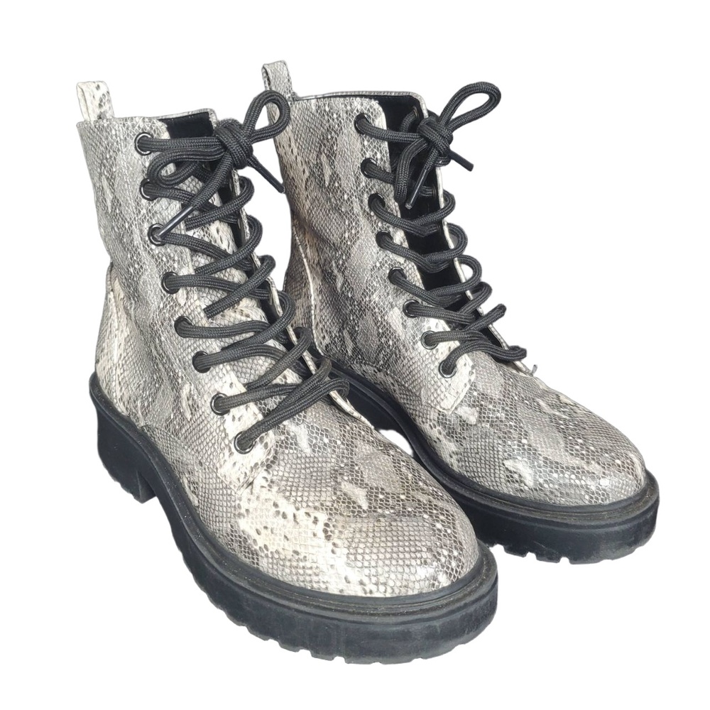 American Eagle Lug Boot Snake Print Lace Up Chunky Sole Boot Gray Womens Size 7 - Picture 11 of 11